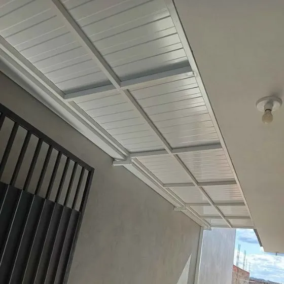 Cobertura de Telha Metálica Forro - Toldos Várzea Paulista