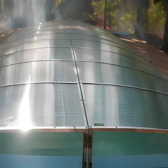 Cobertura Retrátil para Piscina em Chácaras Paulista, Várzea Paulista SP — Cobertura com calha lateral para escoamento